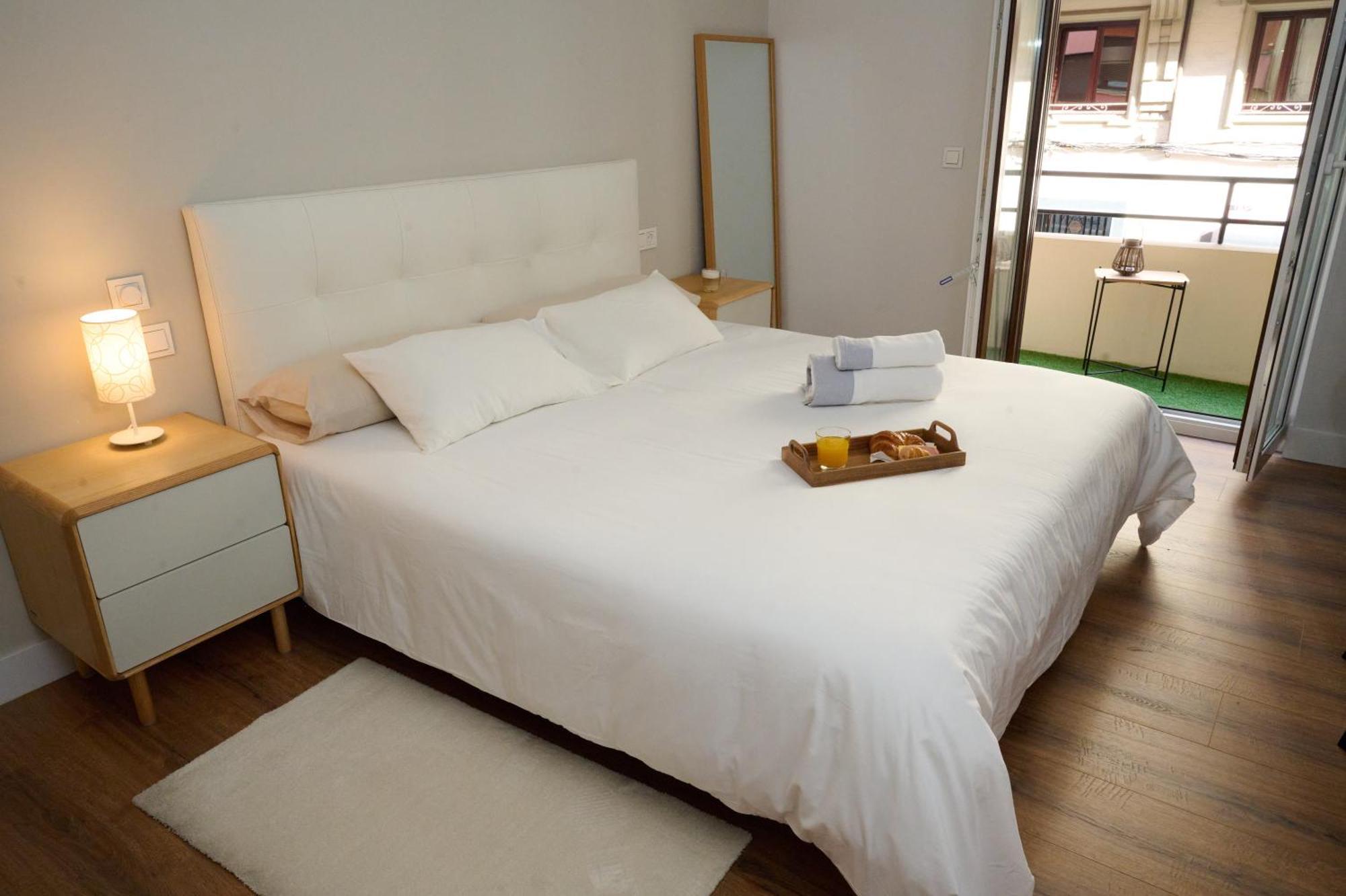 Apartamento Nuevo Lujoso Suites Centro Bilbao Wifi ,Parking Gratis Bilbau Exterior foto