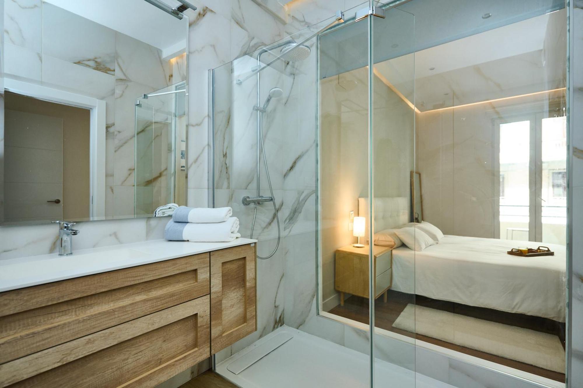 Apartamento Nuevo Lujoso Suites Centro Bilbao Wifi ,Parking Gratis Bilbau Exterior foto